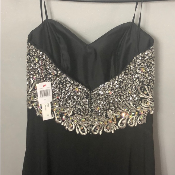NWT sparkly formal gown - Picture 4 of 4